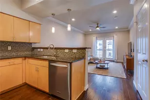3102 Kings Rd, Dallas, TX 75219 - Photo 3