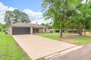 1024 Monte Carlo, Grand Saline, TX 75140 - Photo 29