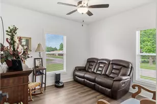 1024 Monte Carlo, Grand Saline, TX 75140 - Photo 11