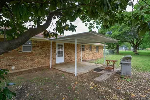 820 N Ave A, Springtown, TX 76082 - Photo 23