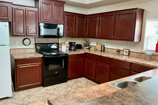 3805 Shady Ln, Joshua, TX 76058 - Photo 3