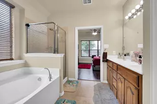 1020 Lake Hollow Dr, Little Elm, TX 75068 - Photo 17