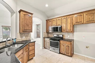 1020 Lake Hollow Drive, Little Elm, TX 75068 - Photo 9