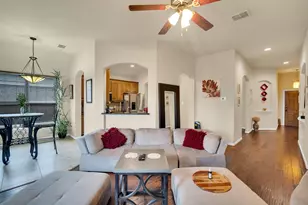1020 Lake Hollow Dr, Little Elm, TX 75068 - Photo 11