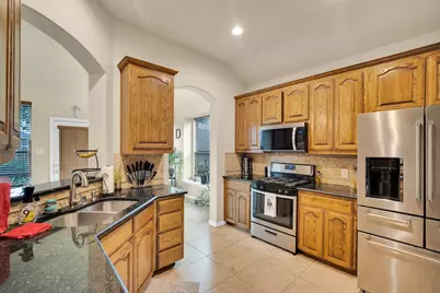 1020 Lake Hollow Drive, Little Elm, TX 75068 - Photo 7