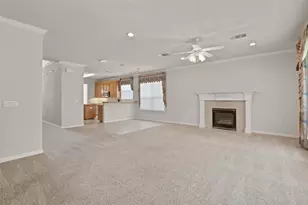 1709 Villa Ct, Corinth, TX 76210 - Photo 11