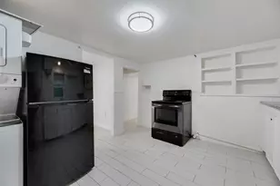 821 Bond St St, Fort Worth, TX 76114 - Photo 11