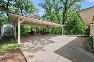 2213 Shadywood Ct, Arlington, TX 76012 - Photo 33