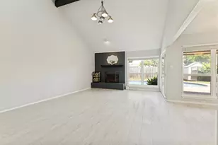 6625 Moss Ln, Watauga, TX 76148 - Photo 7