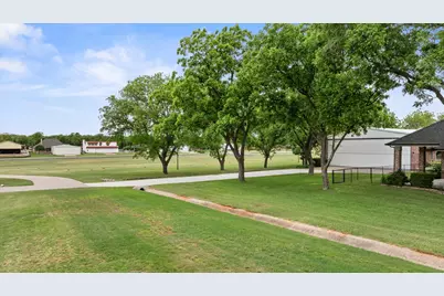 9616 Air Park Drive, Granbury, TX 76049 - Photo 3