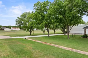 9616 Air Park Dr, Granbury, TX 76049 - Photo 3