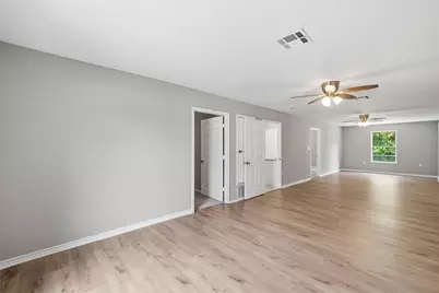 316 N Elm Street, Mart, TX 76664 - Photo 11