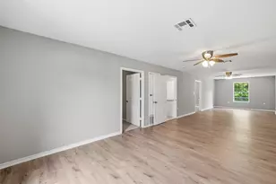 316 N Elm St, Mart, TX 76664 - Photo 11