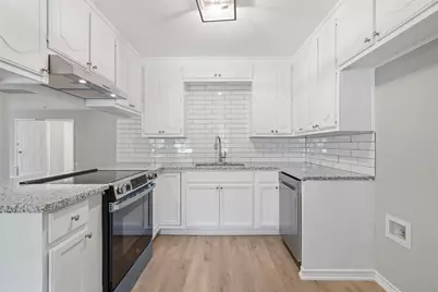 316 N Elm Street, Mart, TX 76664 - Photo 7