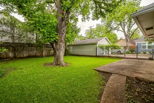 2013 Huntington Ln, Fort Worth, TX 76110 - Photo 31