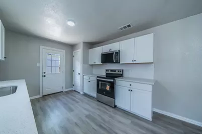 3021 Lago Vista Court, Dallas, TX 75236 - Photo 5