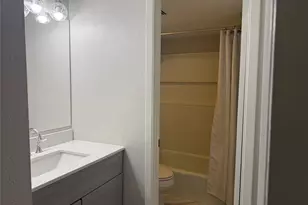 4565 N O'Connor Rd, Irving, TX 75062 - Photo 11