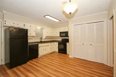 5301 Wooten Drive, Fort Worth, TX 76133 - Photo 5