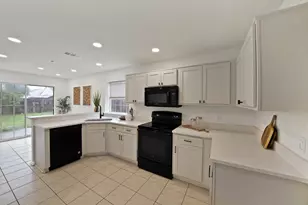 7548 Meadow Creek Dr, Fort Worth, TX 76123 - Photo 11