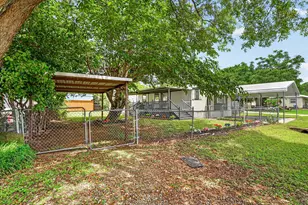 4434 Wildwood Cir, Granbury, TX 76049 - Photo 25