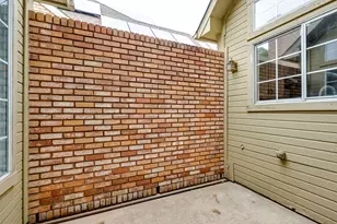 1401 Carver Ln, Irving, TX 75061 - Photo 23