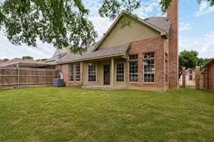 1401 Carver Ln, Irving, TX 75061 - Photo 25