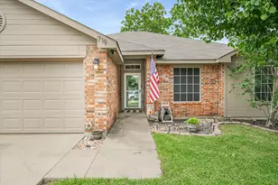719 Stacie Lane, Seagoville, TX 75159 - Photo 3