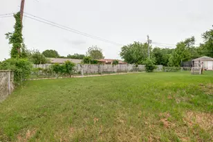 2654 Arlington Ln, Lancaster, TX 75134 - Photo 23