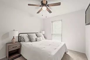 3737 Rolling Meadows Dr, Bedford, TX 76021 - Photo 23