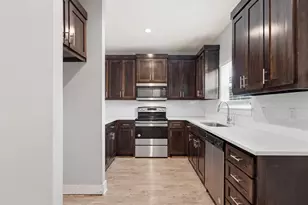 307 N Henry St, Lindale, TX 75771 - Photo 5