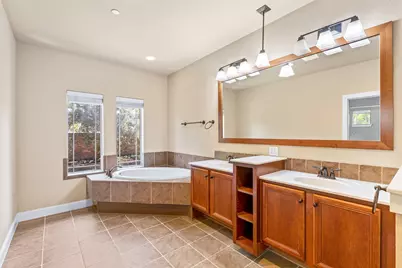 1014 Brook Forest Lane, Euless, TX 76039 - Photo 19
