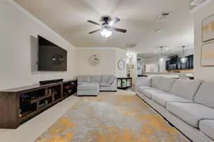 1021 Lake Grove Dr, Little Elm, TX 75068 - Photo 9
