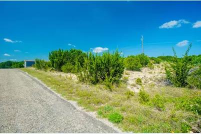 3600 Mulberry Drive, Granbury, TX 76048 - Photo 3
