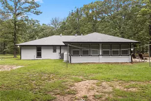 454 Co Rd 1485, Bogata, TX 75417 - Photo 33