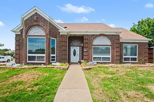 3713 Catalina St, Rowlett, TX 75088 - Photo 3