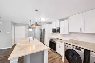 109 N Heights Dr, Crowley, TX 76036 - Photo 13