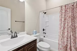 1068 English Oak Dr, Burleson, TX 76028 - Photo 21