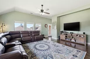 1068 English Oak Dr, Burleson, TX 76028 - Photo 11