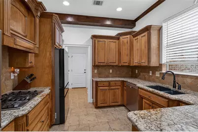318 Newburn Lane, Shreveport, LA 71106 - Photo 9