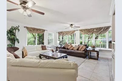 2801 Oak Cliff Lane, Arlington, TX 76012 - Photo 13