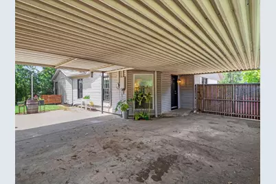 1813 Martel Avenue, Fort Worth, TX 76103 - Photo 35