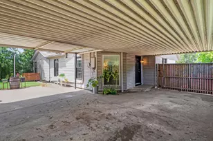 1813 Martel Ave, Fort Worth, TX 76103 - Photo 35