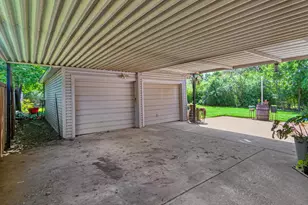 1813 Martel Ave, Fort Worth, TX 76103 - Photo 9