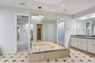 13216 Hillcrest Rd, Dallas, TX 75240 - Photo 23