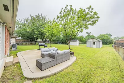1009 Zelda, Hurst, TX 76053 - Photo 33