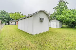 1009 Zelda, Hurst, TX 76053 - Photo 37