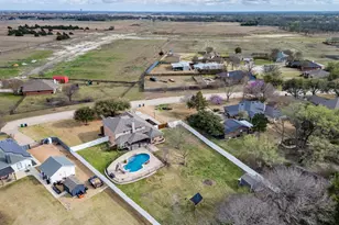 245 Bent Creek Dr, Waxahachie, TX 75165 - Photo 29