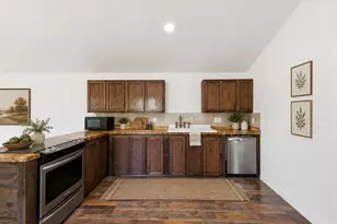 219 Cumberland Trail, Bridgeport, TX 76426 - Photo 11