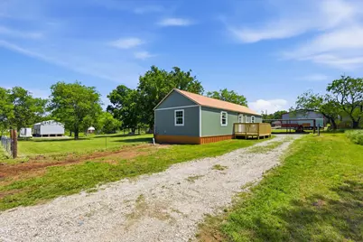 219 Cumberland Trail, Bridgeport, TX 76426 - Photo 3