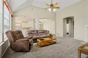 1208 Spring Creek Dr, Allen, TX 75002 - Photo 3
